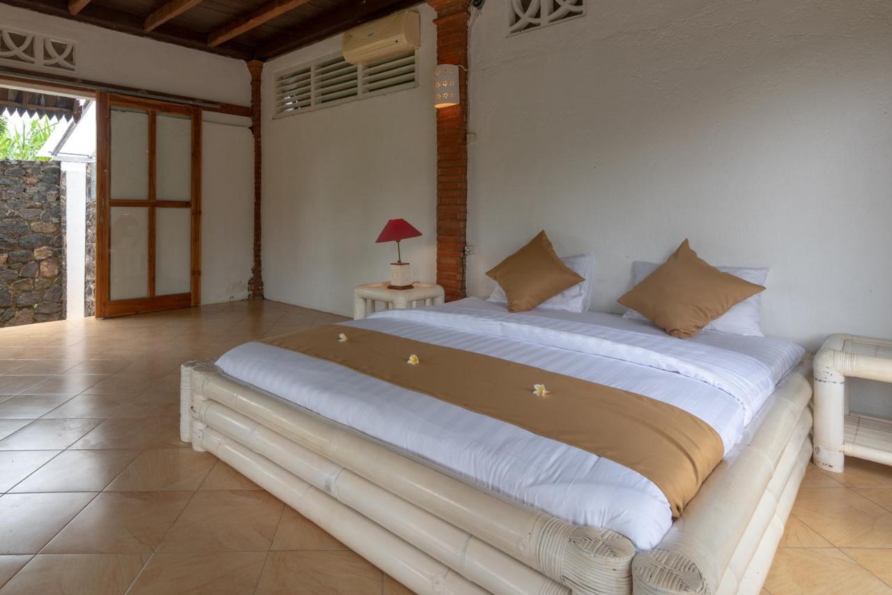 Villa Dinding Batu Singaraja Zewnętrze zdjęcie